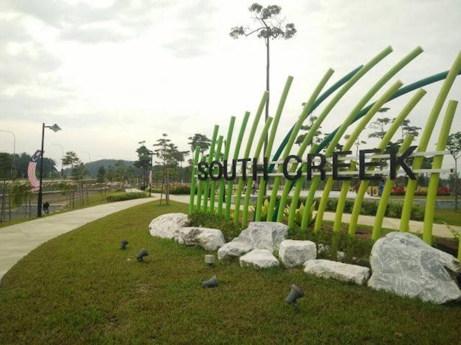Spring Fields Homestay By Sizma Semenyih Exterior photo